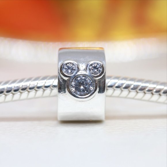 Pandora Disney Mickey Mouse & Minnie Mouse Clip Charm 790111C01 - Picture 2 of 6